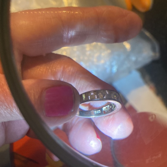 Ring - Picture 3 of 4